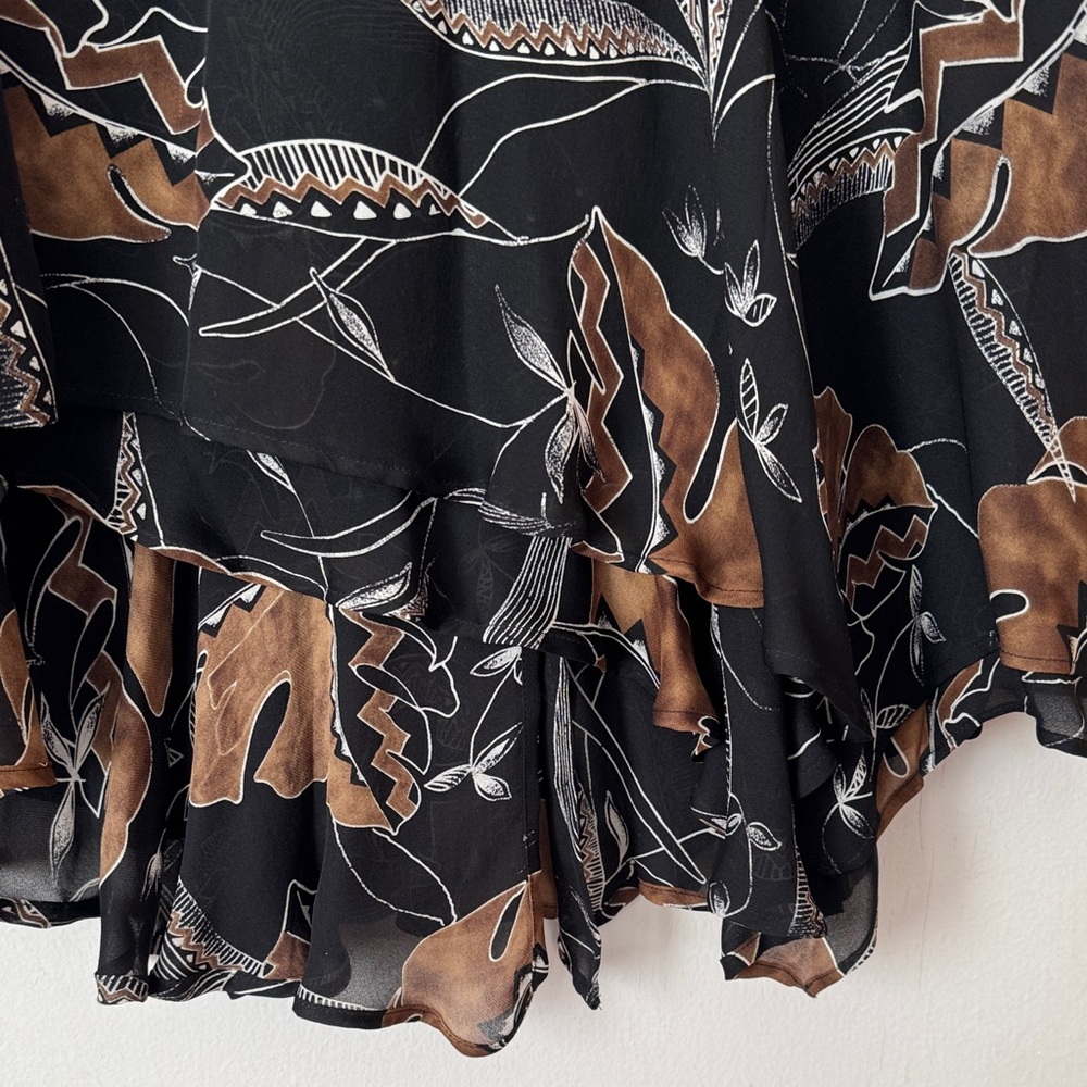 Chico's 100% Silk Flowing Midi Skirt in Black & Brown Floral Design. Medium - Picture 4 of 14